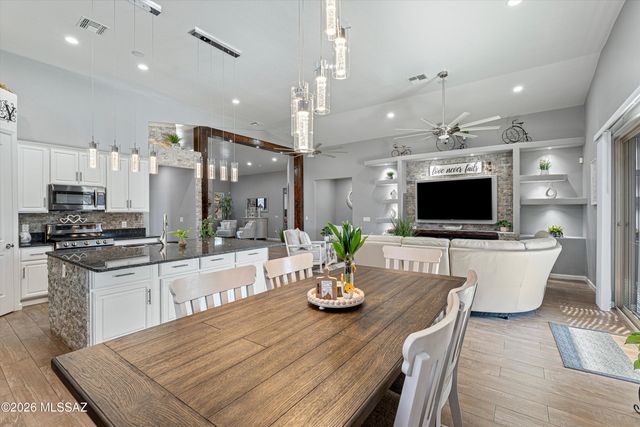 834 S Deer Meadow Loop, Tucson, AZ 85745