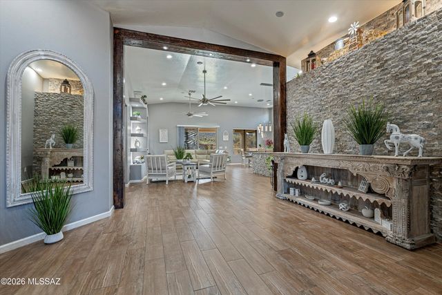 834 S Deer Meadow Loop, Tucson, AZ 85745