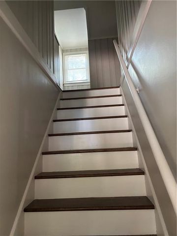 8732 E 73rd Terrace, Raytown, MO 64133