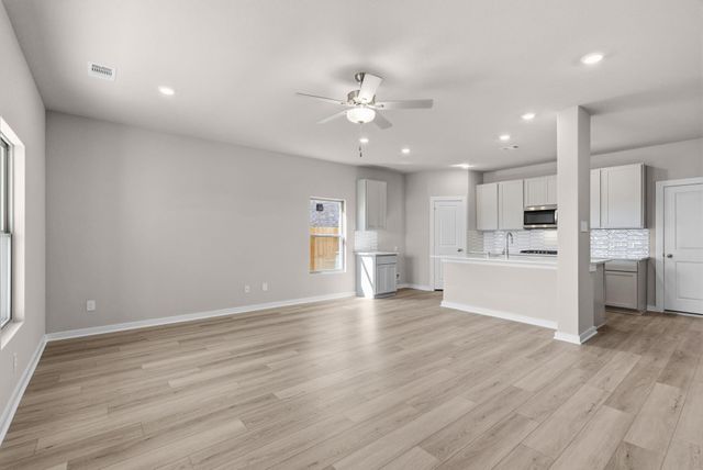 3552 Atlas Point Lane, Angleton, TX 77515