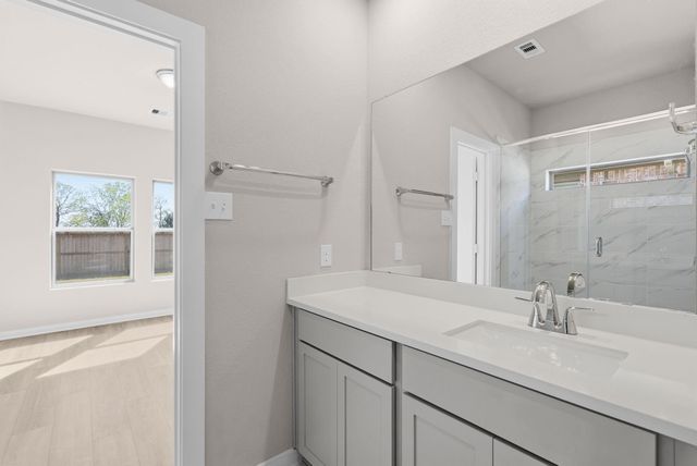 3552 Atlas Point Lane, Angleton, TX 77515