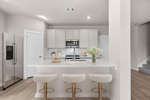 3552 Atlas Point Lane, Angleton, TX 77515