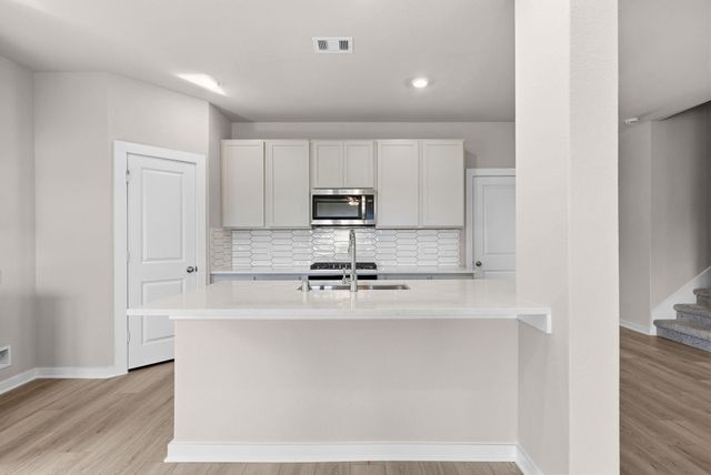 3552 Atlas Point Lane, Angleton, TX 77515