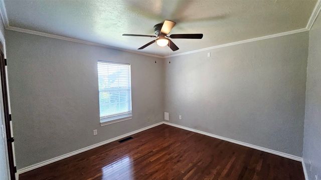 4017 Eaton Place, Edmond, OK 73034