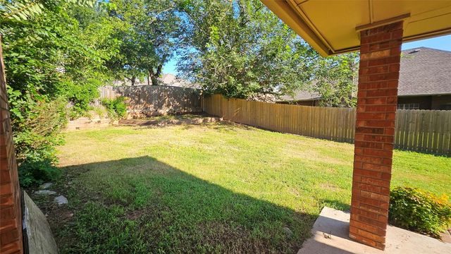4017 Eaton Place, Edmond, OK 73034
