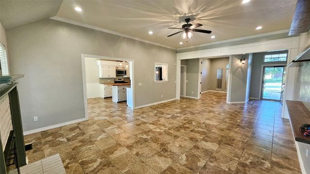 4017 Eaton Place, Edmond, OK 73034