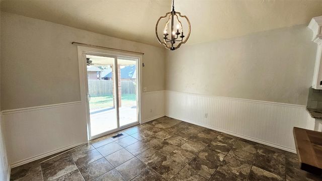 4017 Eaton Place, Edmond, OK 73034
