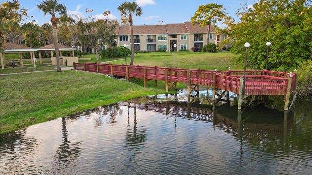 4008 CROCKERS LAKE BOULEVARD 23, Sarasota, FL 34238