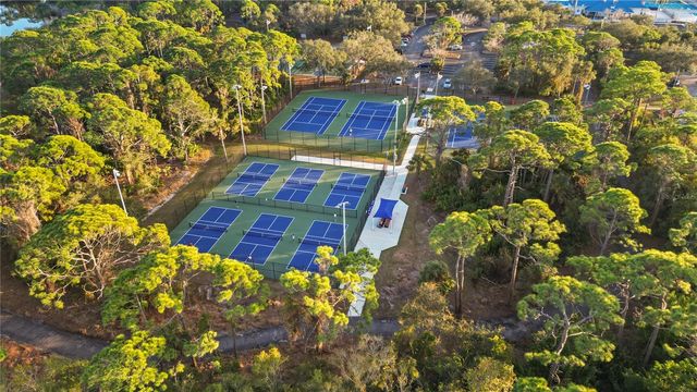 4008 CROCKERS LAKE BOULEVARD 23, Sarasota, FL 34238