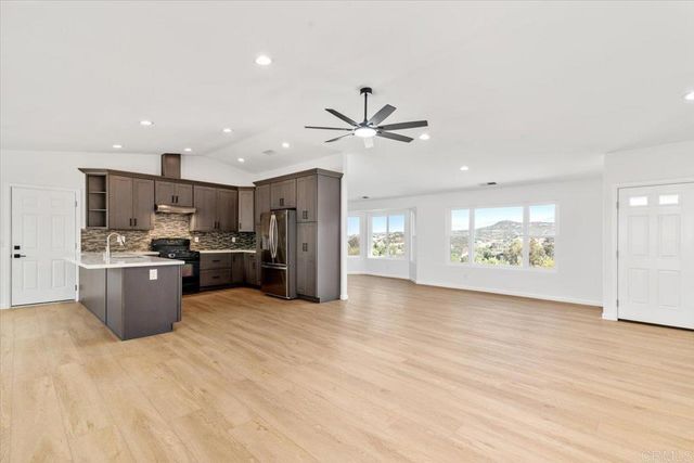 30552 Callejo Feliz Terrace, Valley Center, CA 92082