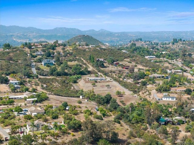 30552 Callejo Feliz Terrace, Valley Center, CA 92082