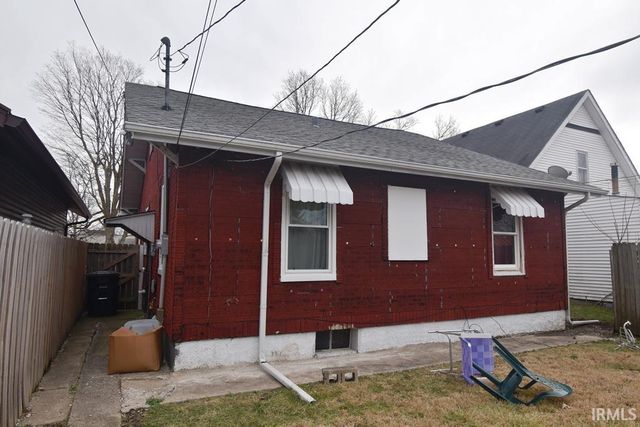 1210 S Columbia Street, Frankfort, IN 46041