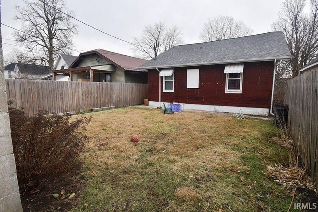 1210 S Columbia Street, Frankfort, IN 46041