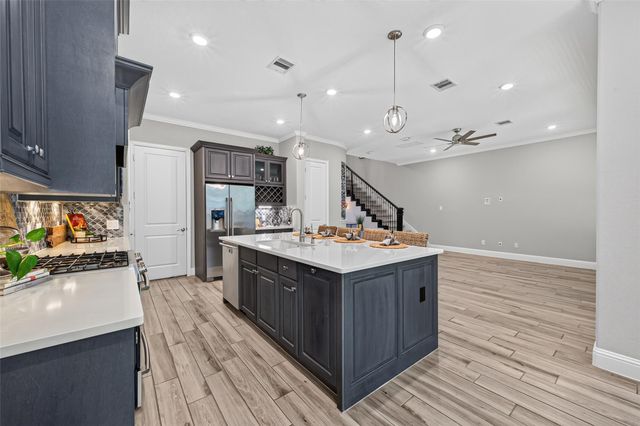 51 Banbury Court, Tomball, TX 77375