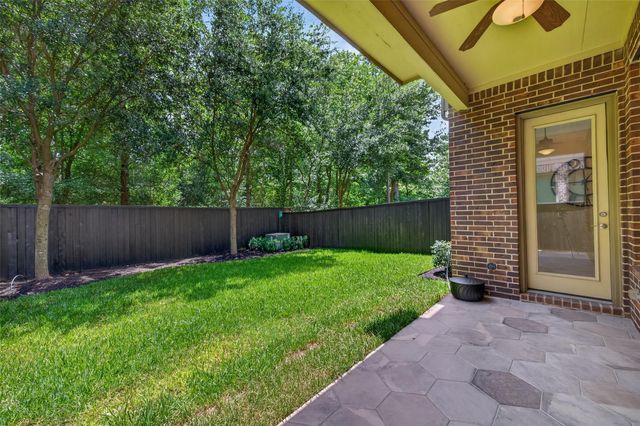 51 Banbury Court, Tomball, TX 77375