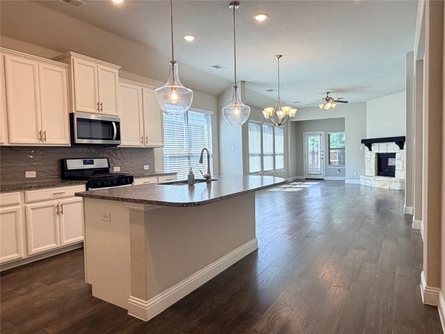 428 Gibbons Creek Trail, Mckinney, TX 75071