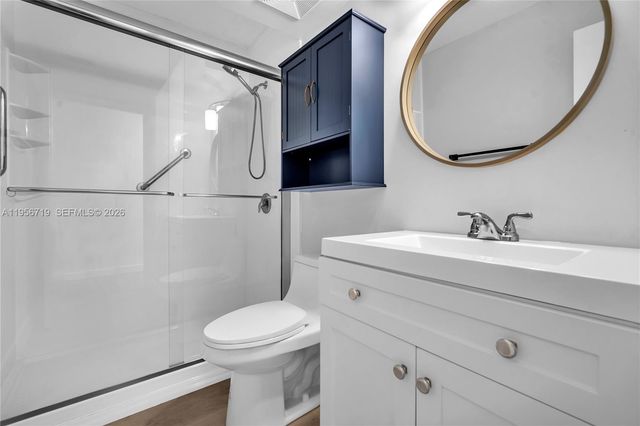 3405 Emerald Oaks Dr 207, Hollywood, FL 33021