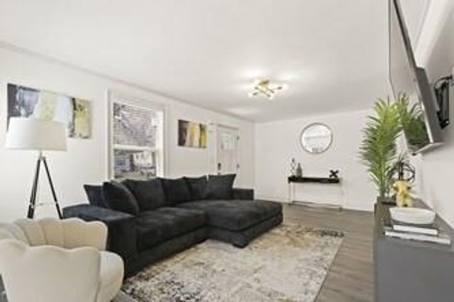 1860 Bonniview Street SW, Atlanta, GA 30310