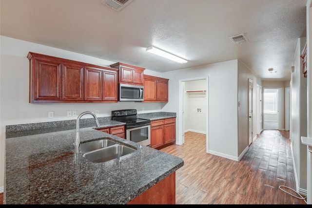 452 & 456 Canvas Court, Crowley, TX 76036