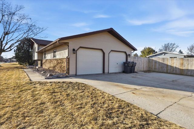 200 Main STREET, Belgium, WI 53004