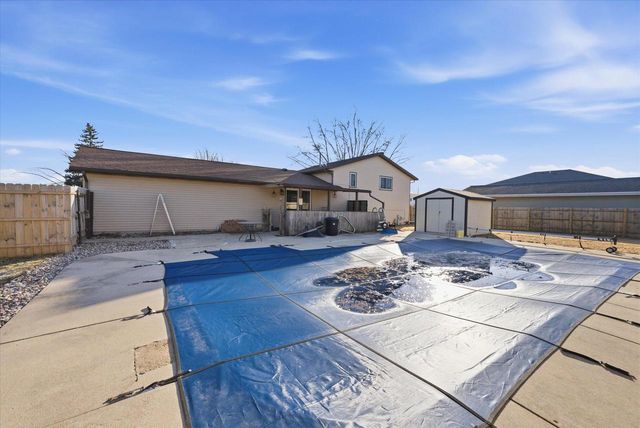 200 Main STREET, Belgium, WI 53004