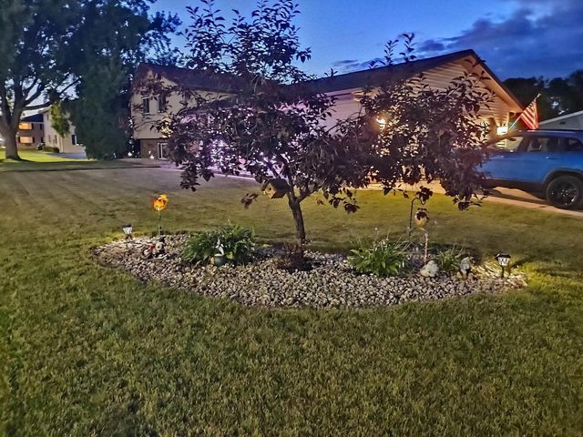 200 Main STREET, Belgium, WI 53004