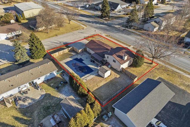 200 Main STREET, Belgium, WI 53004