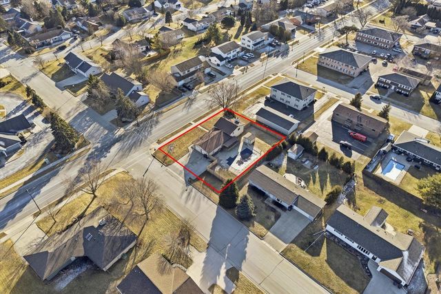 200 Main STREET, Belgium, WI 53004