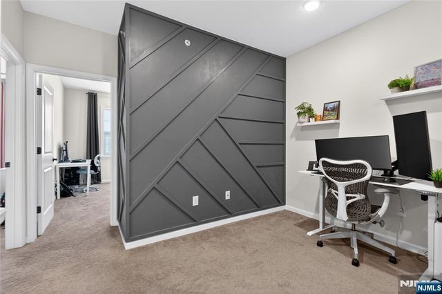 29 Arnold Drive, Wood Ridge, NJ 07075