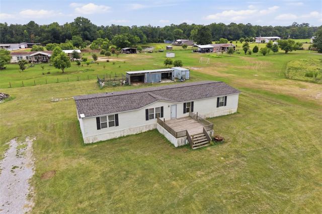 18492 Parker Road, Cleveland, TX 77328