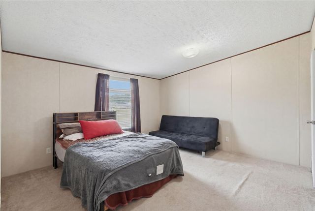 18492 Parker Road, Cleveland, TX 77328