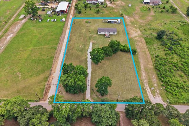 18492 Parker Road, Cleveland, TX 77328