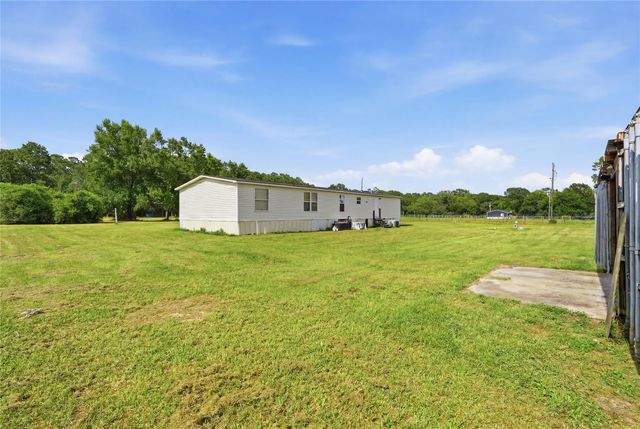 18492 Parker Road, Cleveland, TX 77328
