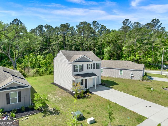 33 Dusky Court, Hinesville, GA 31313