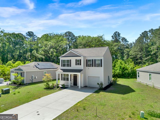 33 Dusky Court, Hinesville, GA 31313