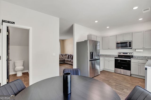 33 Dusky Court, Hinesville, GA 31313