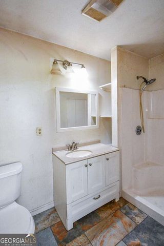 35 Robinson Drive, Carrollton, GA 30117