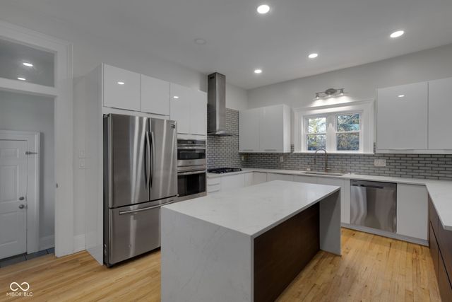 11178 Ditch Road, Carmel, IN 46032