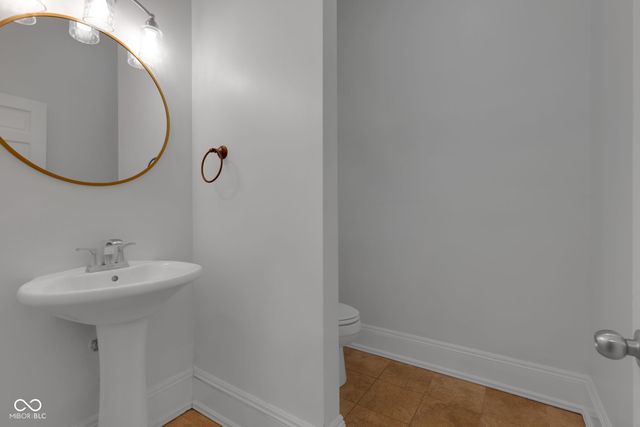 11178 Ditch Road, Carmel, IN 46032