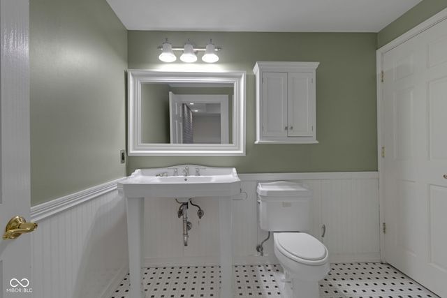 11178 Ditch Road, Carmel, IN 46032