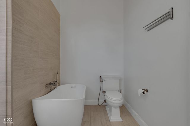 11178 Ditch Road, Carmel, IN 46032