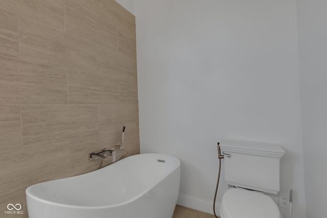 11178 Ditch Road, Carmel, IN 46032