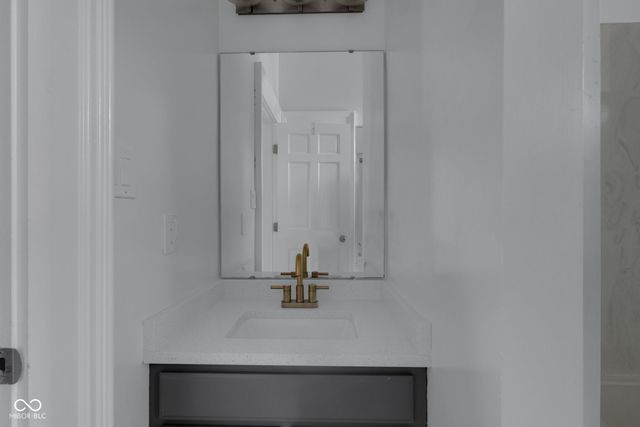 11178 Ditch Road, Carmel, IN 46032