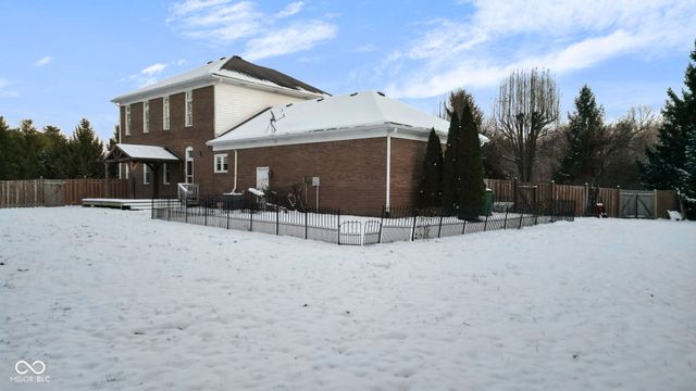 11178 Ditch Road, Carmel, IN 46032