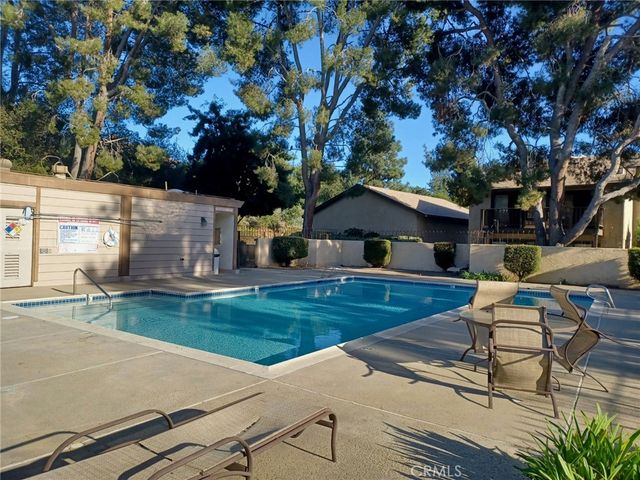 4125 Pinehurst Court, Fallbrook, CA 92028