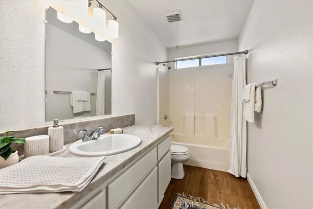 2256 Hanover Way, Santa Maria, CA 93458