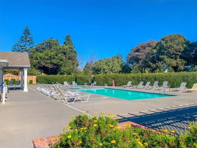 2256 Hanover Way, Santa Maria, CA 93458