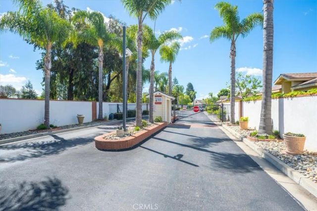 2256 Hanover Way, Santa Maria, CA 93458