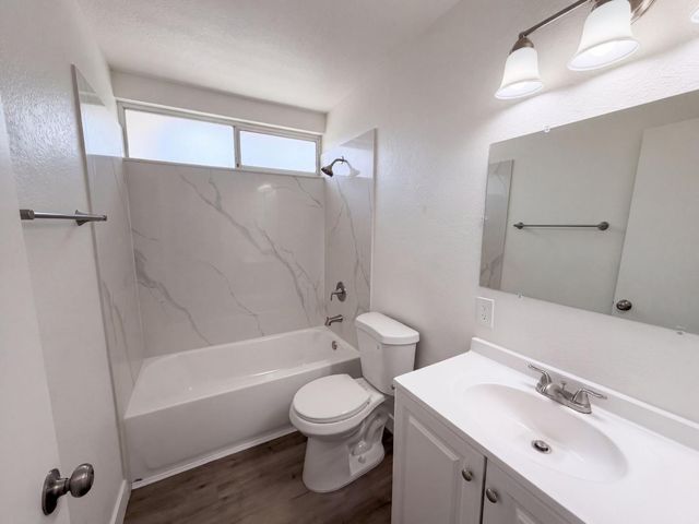 4224 Boone Ln, Sacramento, CA 95821