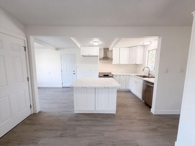 4224 Boone Ln, Sacramento, CA 95821